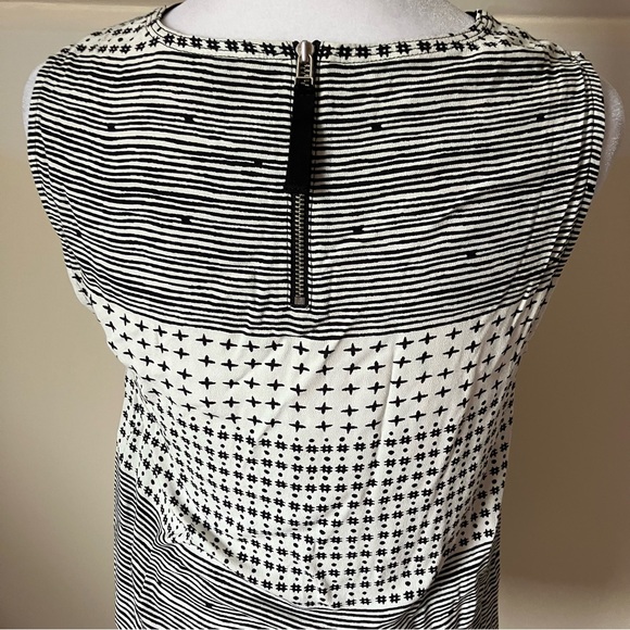 Madewell Refined Sleeveless Black & White Hashtag Stripe Tank Top size XXS - Picture 4 of 8